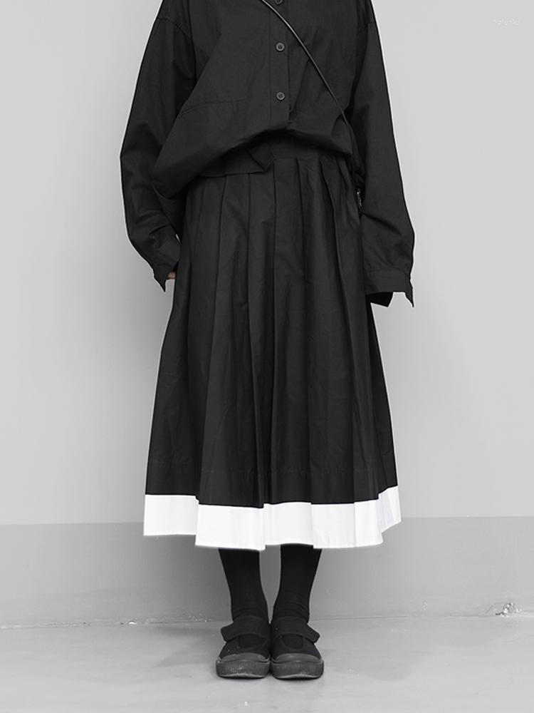 

Skirts Ladies Small Fragrance Black And White Stitching Half Skirt Spring Long Irregular A-Word Pleated High Waist Umbrella