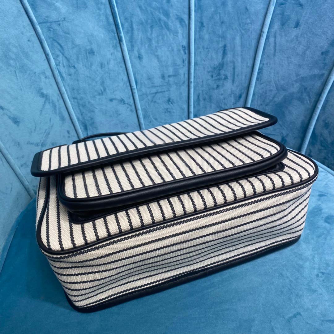 

Bag fashion chain crossbody bags women wallet lady coin purse leather designer wallets gifts for women wholesale card holder classic short women's clutch box, White