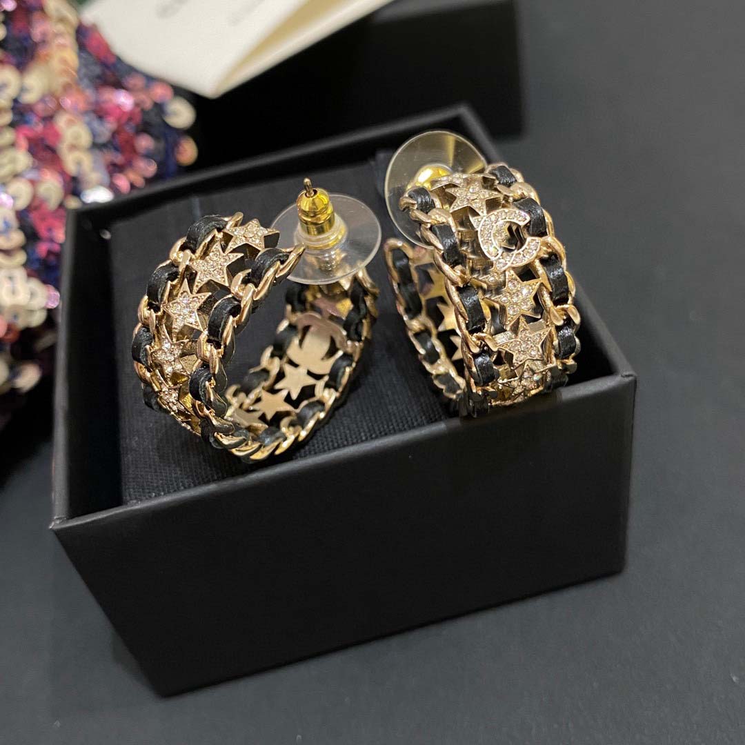 

2023 Luxury quality Charm small round shape hollow design drop earring with black genuine leather diamond style have box stamp PS7472A