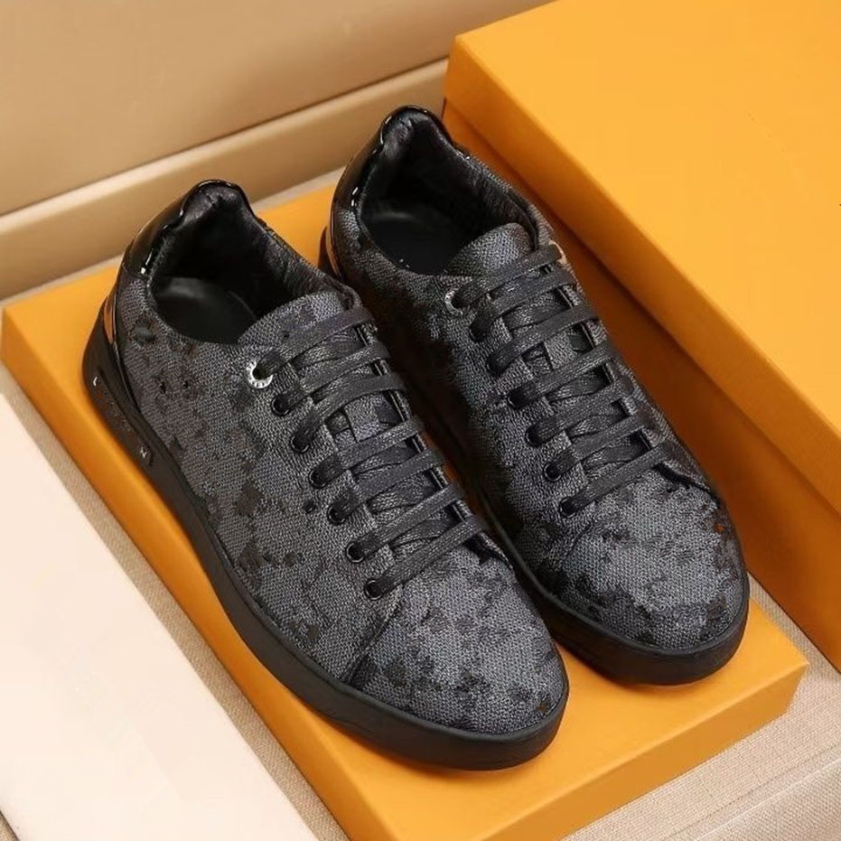 

luxury designer shoes casual sneakers breathable Calfskin with floral embellished rubber outsole very nice mkjl00000000011