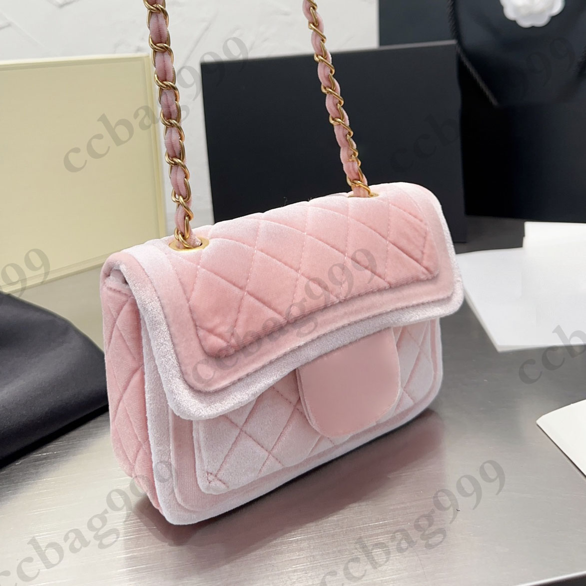 

Designer Pink Velvet Square Flap Bags Classic Quilted Vintage Metal Turnbuckle Hardware Leather Chain Crossbody Mini Shoulders Wallets Ladies Coins Purses 18CM, Box
