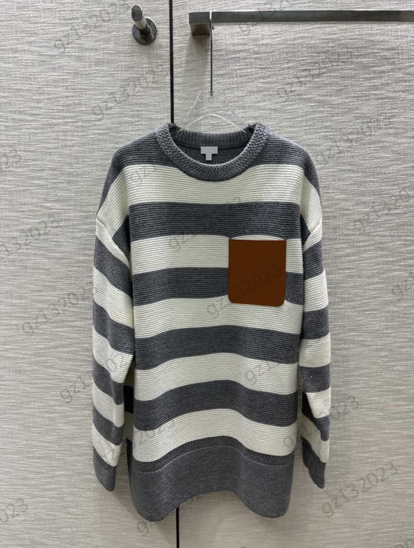 

Womens Sweater Front Leather Pocket Striped Crew Neck Knitted Sweater Off Shoulder Long Sleeves Loose Warm Knitwear Fashion Joker Designer Sweater Women 1970, 17
