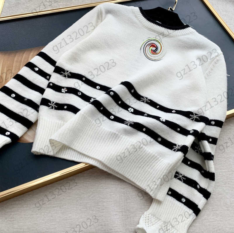 

Womens Sweater Sequin Logo Embroidery Round Neck Pullover Knitted Sweaters Butterfly Sleeve Fashion Warm Knitwear Brand Designer Sweater Women 1970, 13