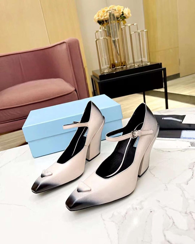

2023 Early Spring Dress Shoes Buckle Heel 11cm Fashion Week Show Style Women's Wedding Banquet 35-41, Gold