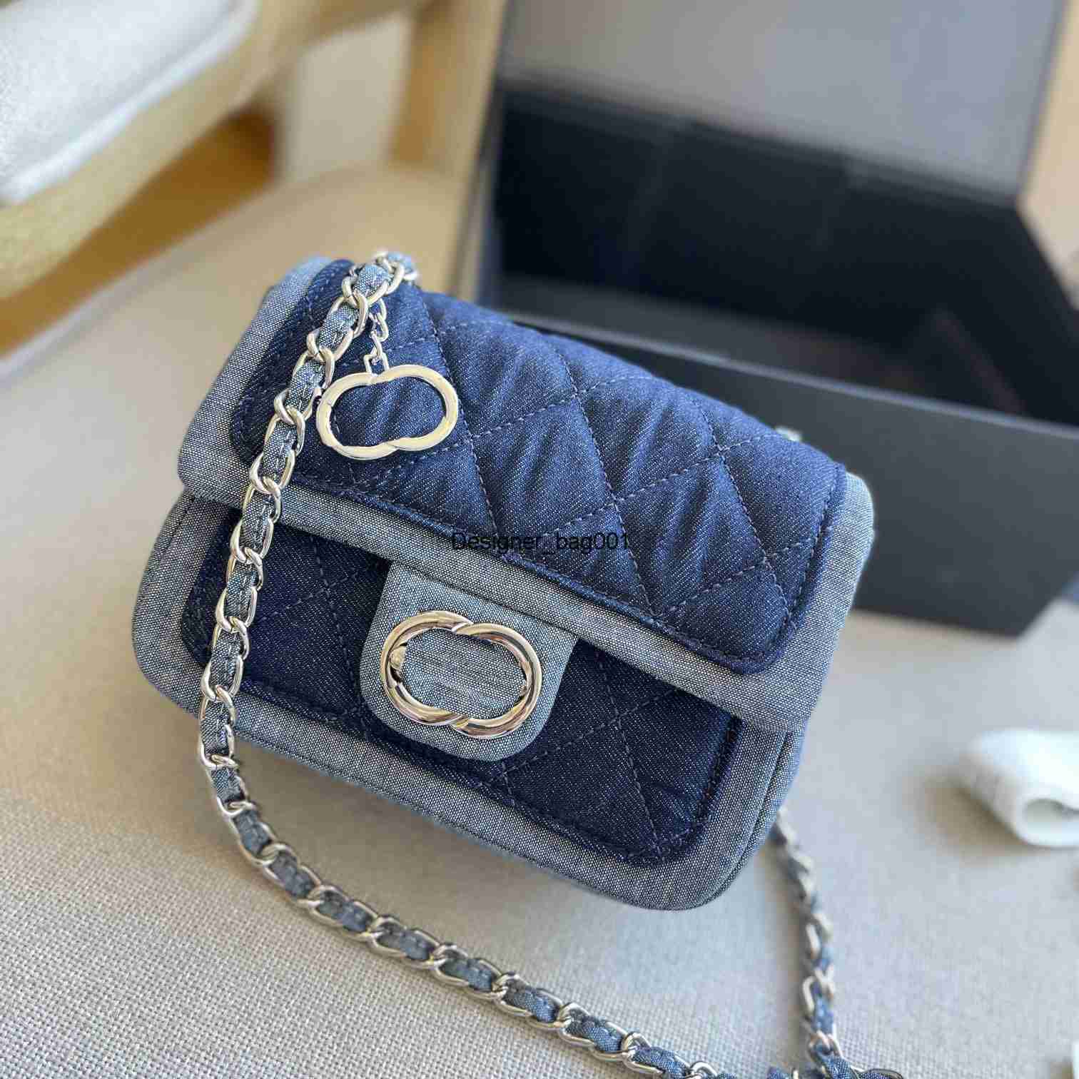 

22Ss Retro Diagonal Bag Luxury Designer Classic Plaid Premium Denim Blue Design Armpit Chanel
