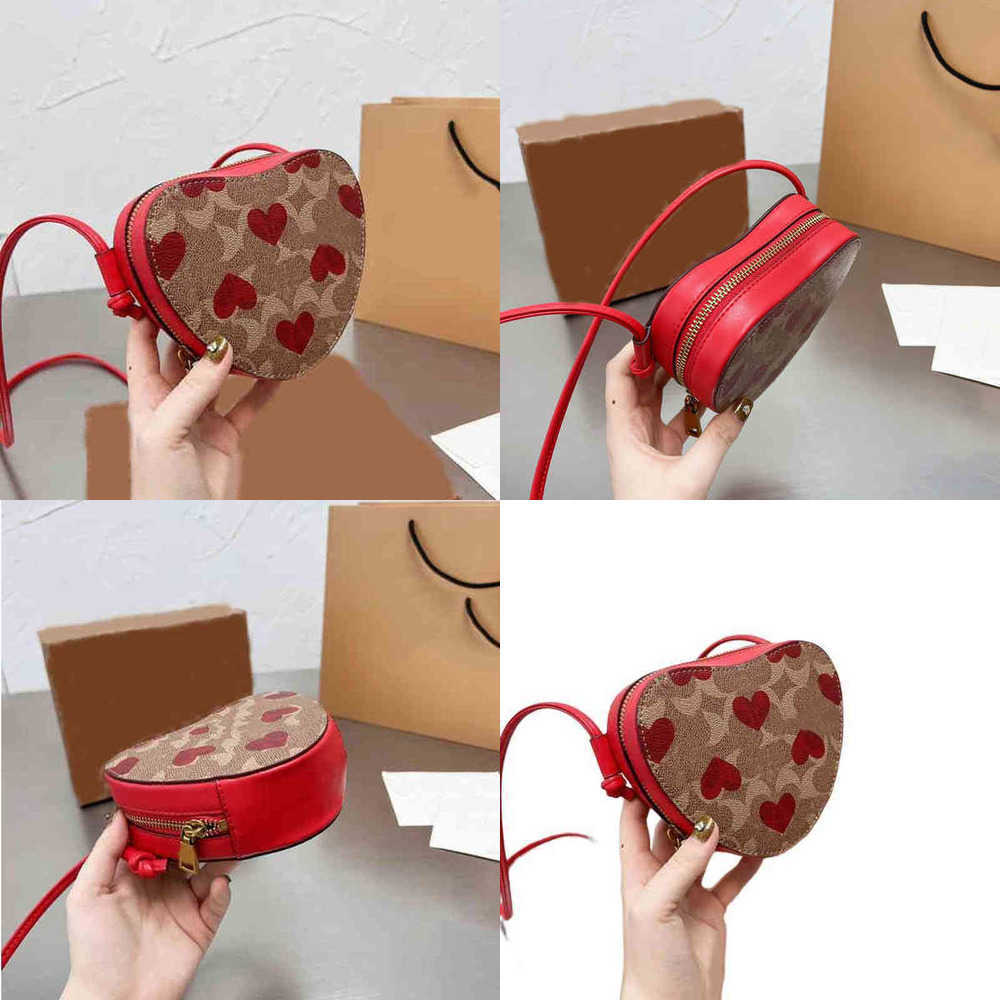 

Evening Bags Totes Heart Shape Women Cute Handbag Knotted Shoulder Straps Leather Designer Crossbody Female Casual Purses 22309, Red