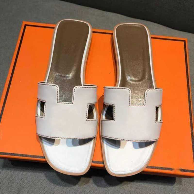 

Designer Slippers Summer Beach Shoes Chypre H Sandal Women Lady Fashion Flat Loafers Slides Genuine Leather Brow Yellow Green White Wedge Sandlas Sandels fwg1, Hsandal23