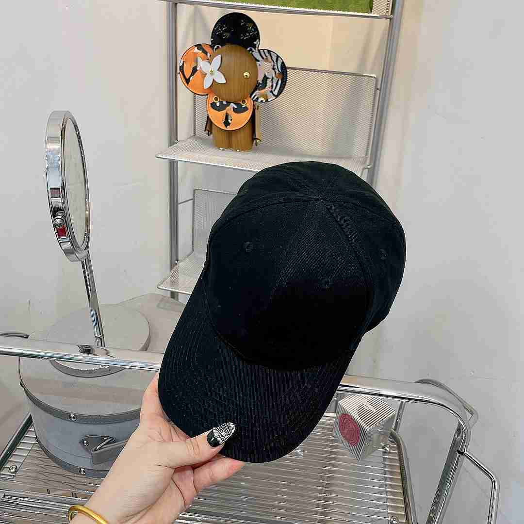 

Fashion Luxury Ball Cap Designer Classic Sport Baseball Caps Men Women Adjustable Hat Street Fit Fashion Sports Casquette Embroideryfor man woman, C1