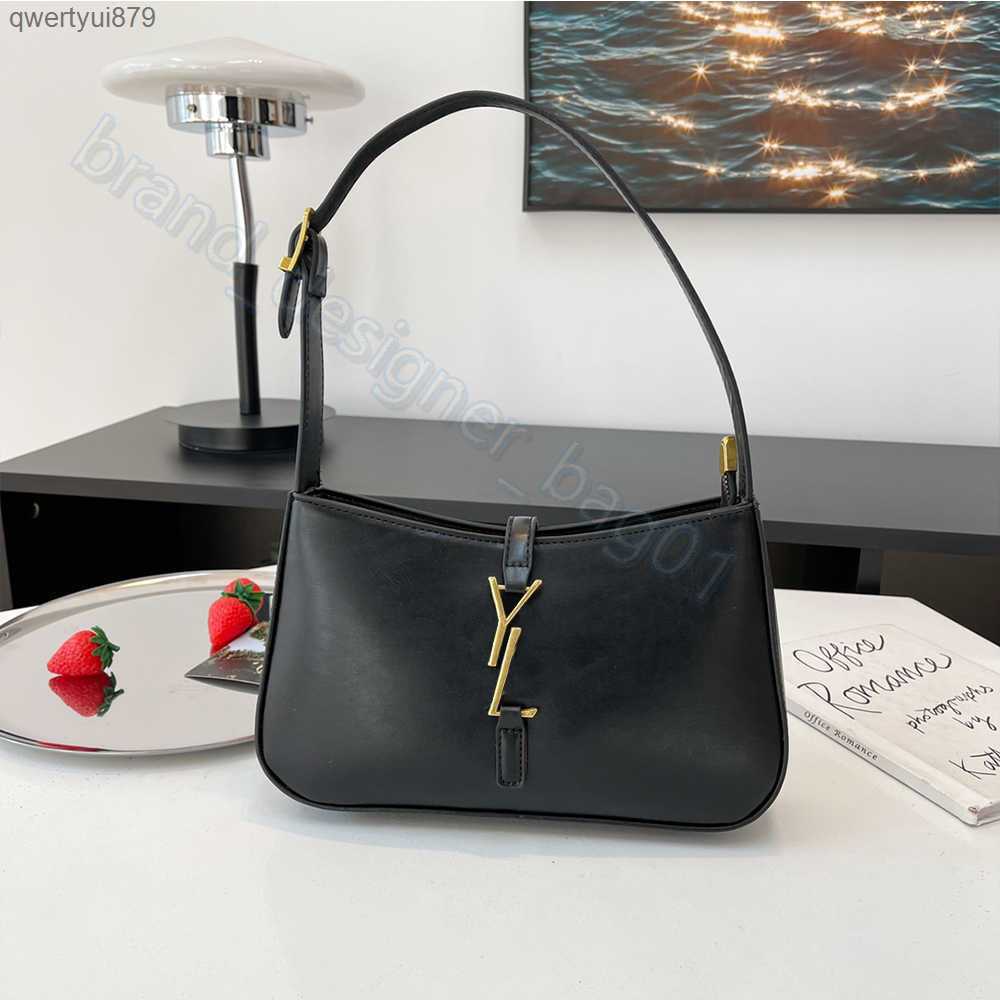 

2023 New Underarm Bags Hobo For Women Shoulder Bag Womens Chest Pack Lady Tote Chains Handbags Purse Messenger Bag Handbag 123122H 2030