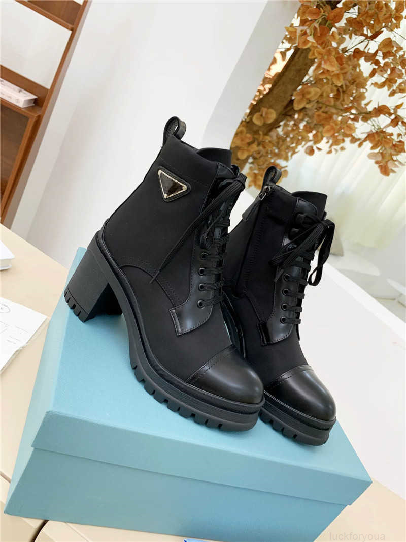 

Luxury Designer Boots Ladies Monolith Runway Brixxen Black Leather Sock Triple Sole Boot Combat Booties With Original Box