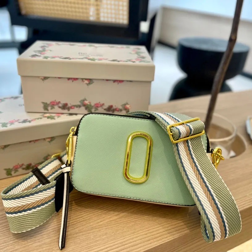 

luxury designers bags handbags messenger bags single shoulder bags fashionable style women's boutique bag exquisite color matching 18-11-7cm with box, Light grey