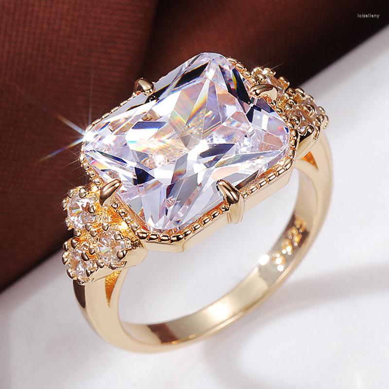 

Wedding Rings Fashion OL Style Temperament Inlaid With Sparkling Square Zircon Female Ring Ladies Engagement Prom Gift Jewelry