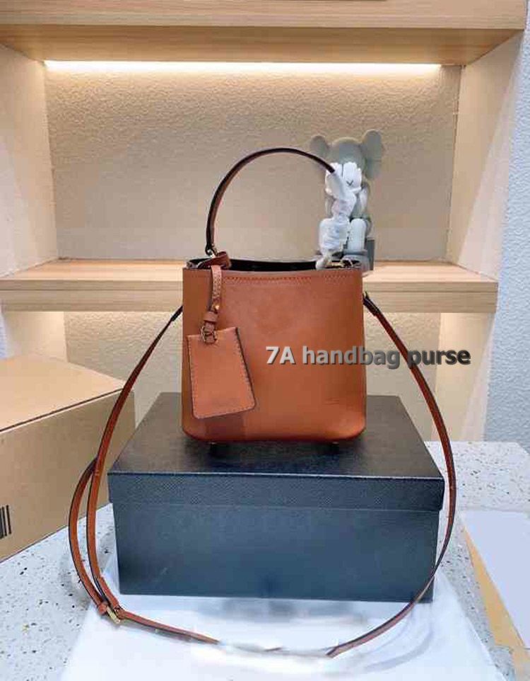 

3A designer Shoulder Cross Body Bag Tote Bucket fashion crossbody Bags Women Handbag Real Leather totes WOMEN luxury handbags totes Wallet Female Purses brown 1BA21