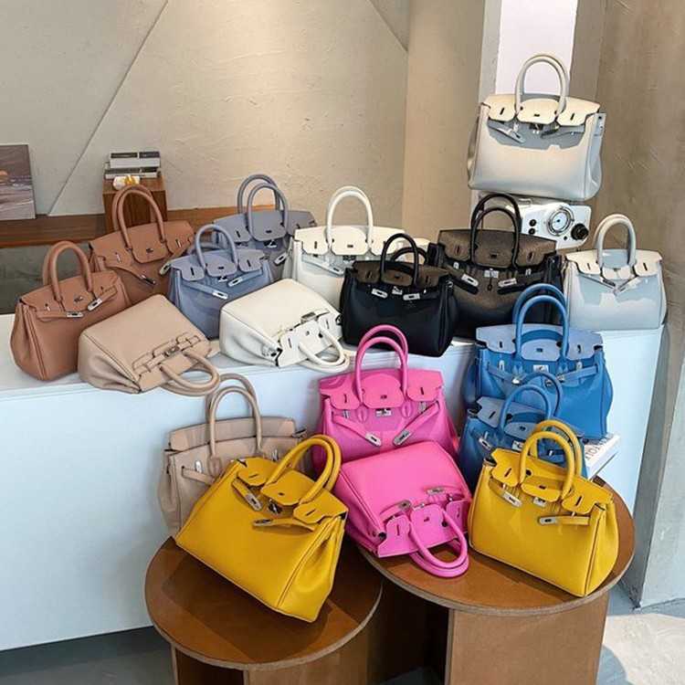 

Evening Luxury Herme Bags Fashion Handbags Birkins Simple sense female 2022 new fashion Korean version popular one shoulder messenger portable, Dark grey small 1853