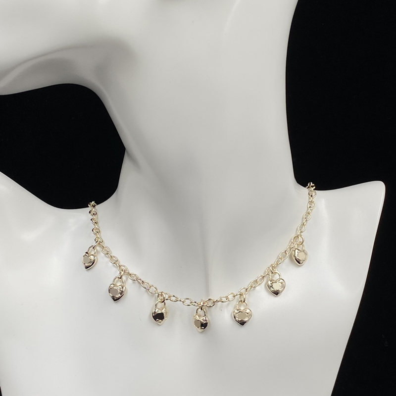 

Designer Stylish Chain Fashion Valentines Day Gift Necklace Womens Trend Chains All Match Temperament Ladies Necklaces D22110104JX