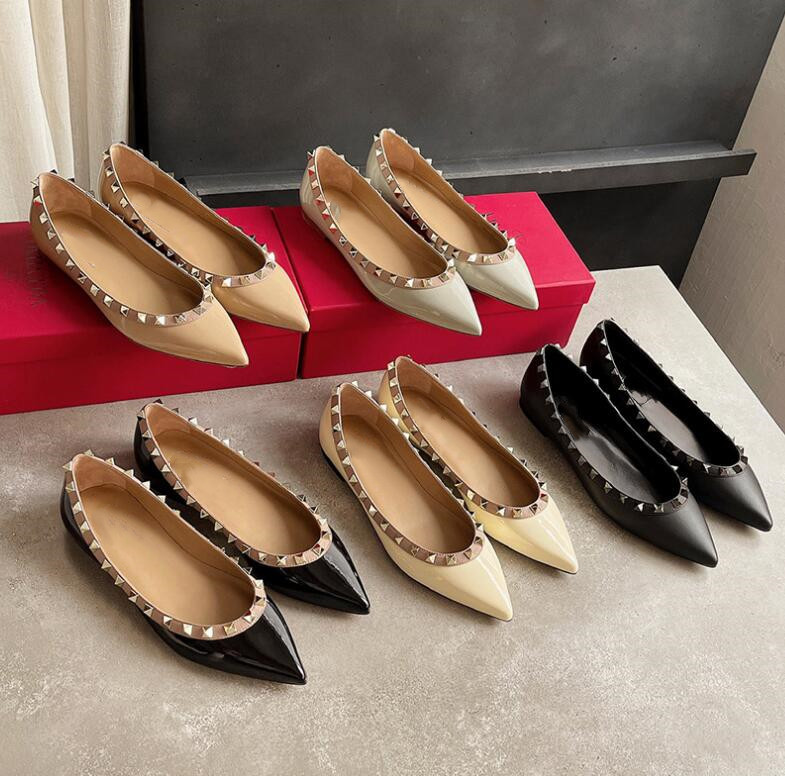 

Designer Shoes Women Rivet Flat Sandals Pointed Toe Shallow Patent Leather Shiny Red Wedding Shoes Black White Nude with Box and Dust Bag 34-44, All red matte