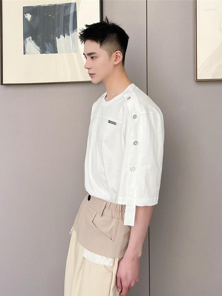 

Men's T Shirts Shoulder Buttons Decorative Men's Short-sleeved T-shirt Design Korean Style Casual 2023 Fashionable Loose Tops 2A2327, Black