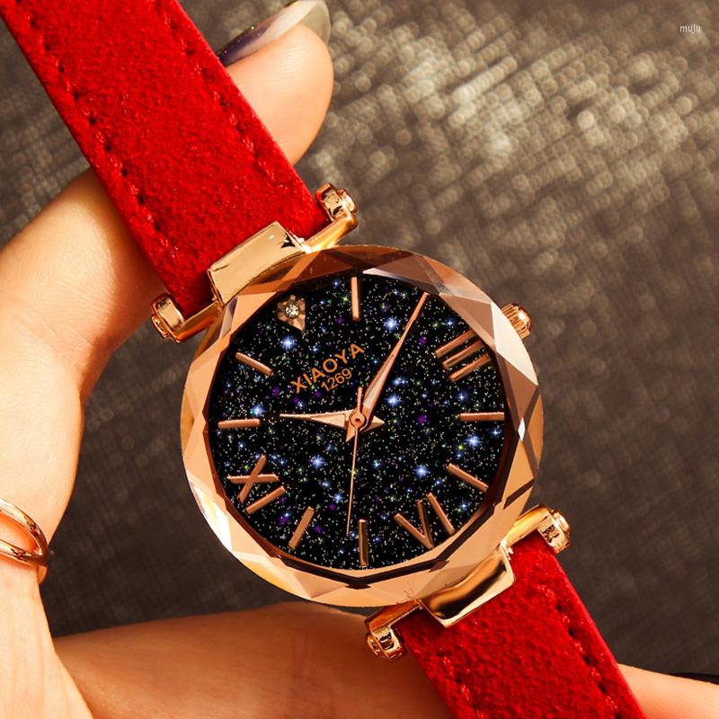 

Wristwatches Fashion Stars Women Watch Luminous Charming Little Point Leather Belt With Roman Scale Luxury Women's Casual, Red