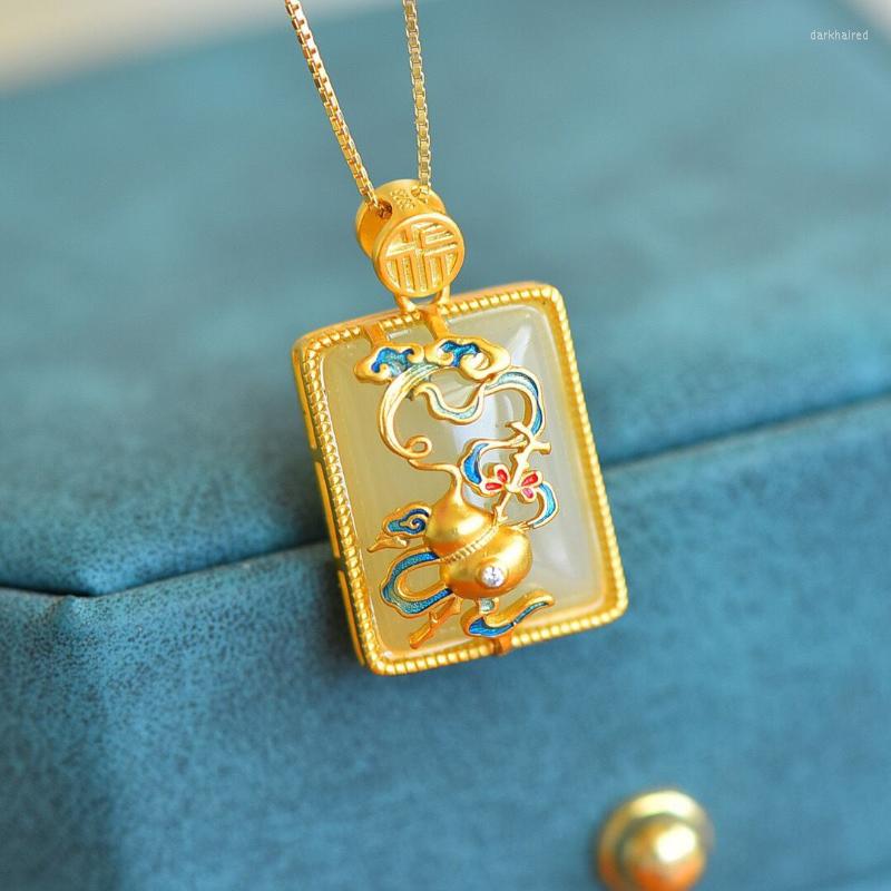 

Chains Creative Natural Hetian Jade Enamel Porcelain Gourd Square Pendant Vintage Exquisite Necklace Wedding Ladies Silver Jewelry