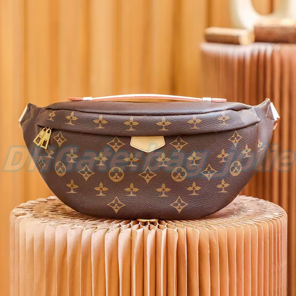 

Classic Designers M43644 Bumbag Belt Chest Bag Luxury CrossBody Waistpacks Color changing Genuine Leather Shoulder pocket handbags Fanny pack Bum Waist Bags, M0n0gram