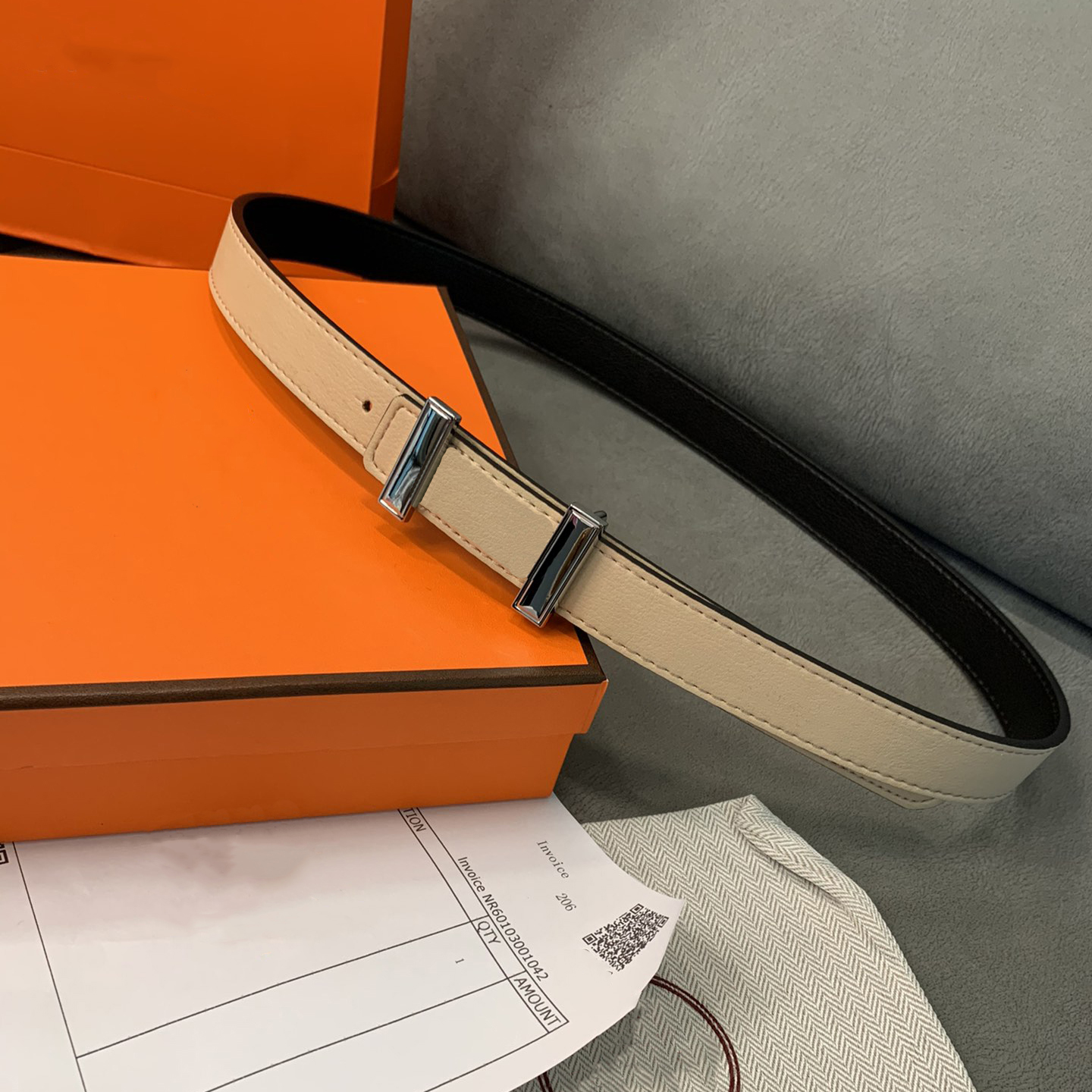 

Designer belt luxury women classic Charm solid color elegant versatile pin buckle girdle 9 color width 2.5 size 95-115 cm casual fashion very beautiful, As pics