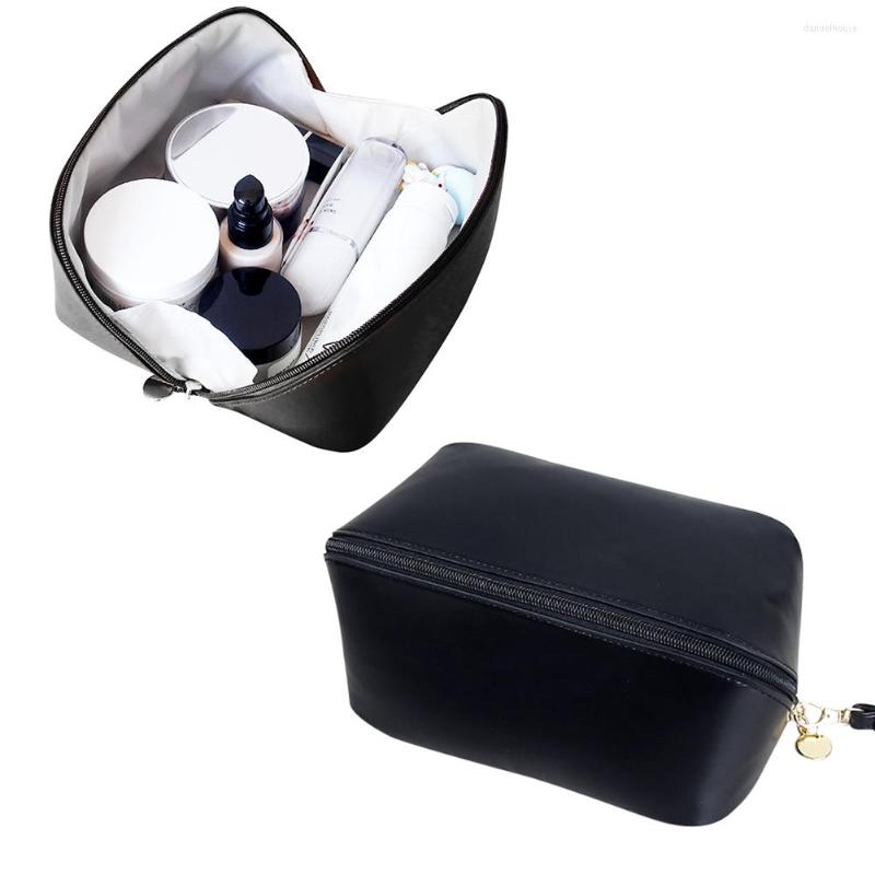 

Cosmetic Bags Fashion Travel Organizer Portable Zipper Overnight Bag Pu Leather Makeup Storage Case Box Large Capacity For Weekend, White