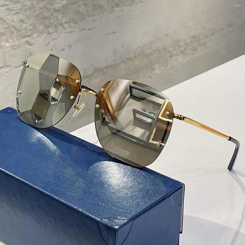 

Sunglasses High Class Women's 2022 Fashionable Sunscreen Large Frame Retro Lenses