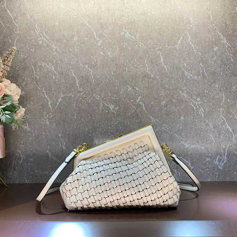 

handbag Evening bag New Genuine Leather Crochet Bags Clip Crossbody Clutch Women Weave Handbag Top Quality Shoulder Dinner Bag Purse Large Sequin Classic, Just a box