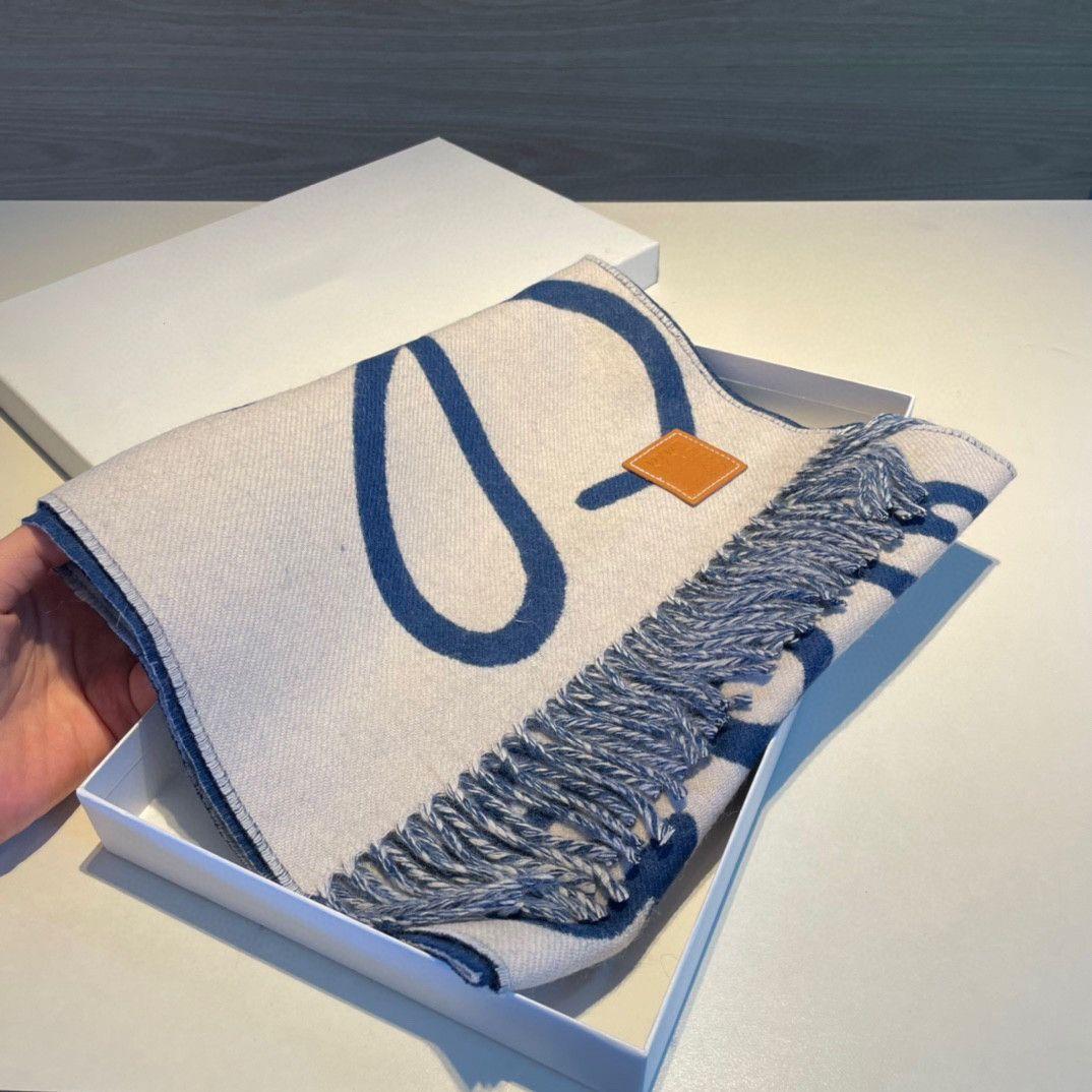 2022 Designer Lowwe Scarves Trendy Letter Jacquard Long Scarf Double Side Color Women Cashmere Wrap Large Size