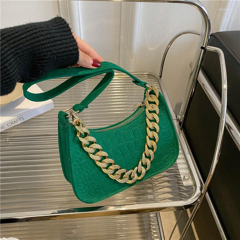 

Evening Bags Leather Handbags Metal Chain Shoulder Bag Women Office Party Handbag Elegant Ladies Fashion Diamond Clutch, Green