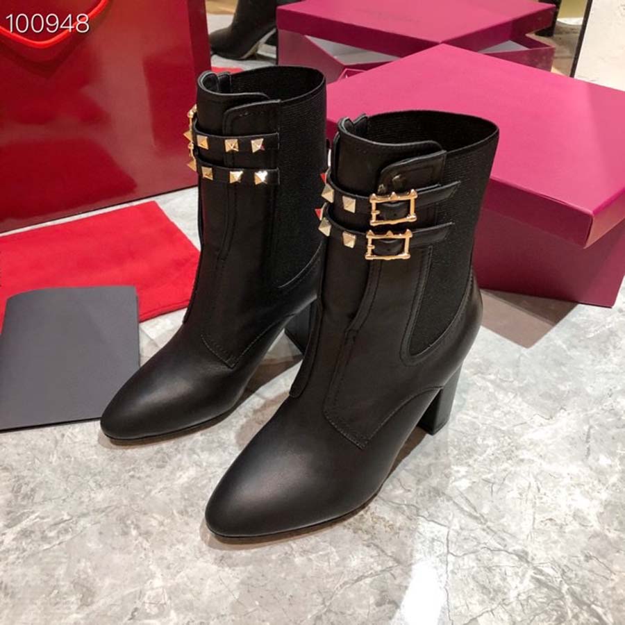 

Designer Boots Luxury Brand Genuine Leather Martin BOOTS Ankle Booties Woman Short BOOT Sneakers Trainers Slipper Sandals by topshoe99 078, #1