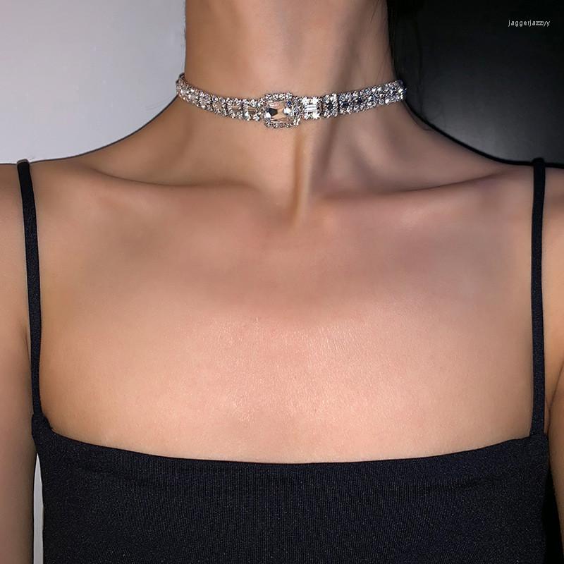 

Choker FYUAN Fashion Big Crystal Necklaces For Women Geometric Rhinestone Weddings Jewelry Party Gifts