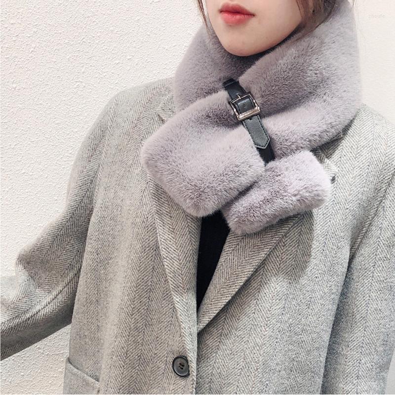 

Scarves Women's Winter Thick Warm Scarf Neck Warmer Fashion Solid Color Faux Fur Collar Soft Plush Cross Snood