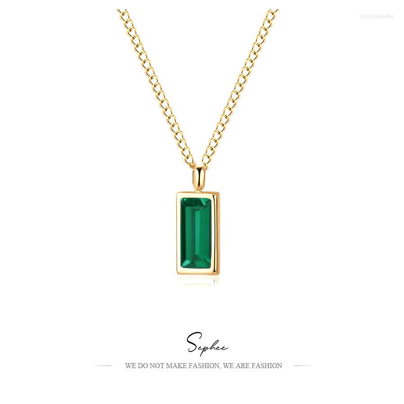 

Choker Single Layer Green Necklace Emerald Zircon Necklaces Rectangular Pendant Titanium Steel Chain 14K Simple Jewelry Female