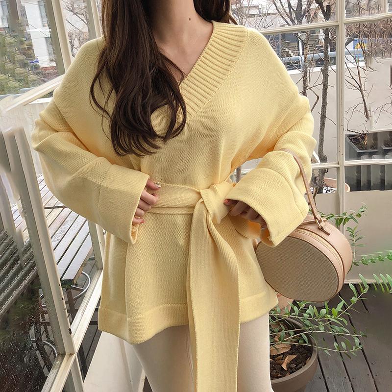 

Women's Sweaters Yellow Knitted Sweater With Belt Loose Warm Autumn Winter Jumpers Korean V-Neck Long Sleeve Elegant Pullovers Oversized