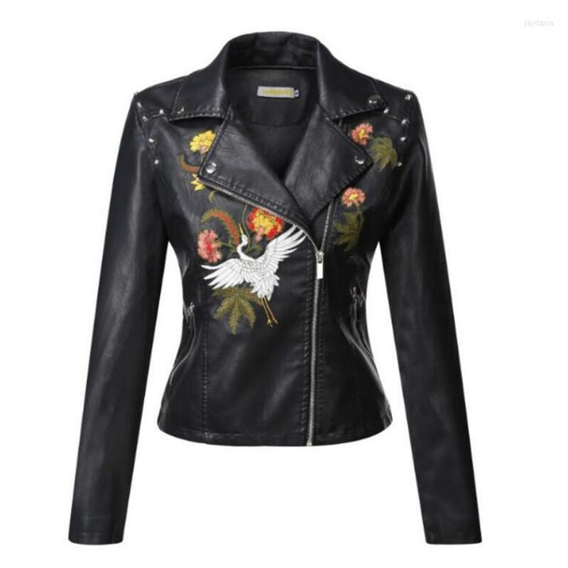 

Women' Leather 2022 Autumn Fashion Embroidered PU Jacket Women Slim Punk Faux Motorcycle Short Design Zipper Coats R131, Black