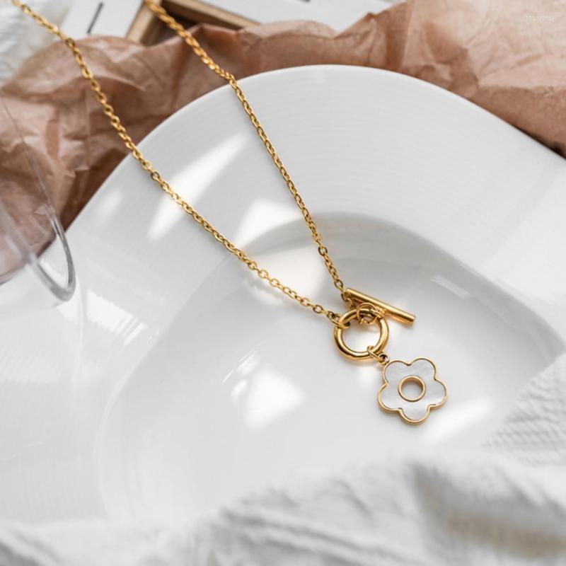 

Chains Ladies Necklace Trendy Portable Adjustable Resistant Chain For Gift