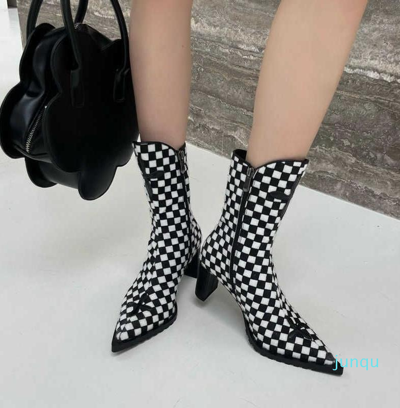 

Boots Dark Knight Women's Sharp Short Medium 2022 New Black and White Plaid Coarse Heel Side Zipper High 220923 051