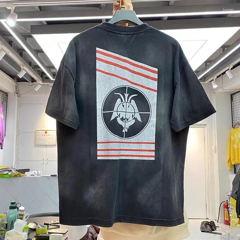 

Men's T Shirts 2023 Spring And Summer Brand Fashion High Street Retro Letter Print Spray Paint Do Old Short-sleeved T-shirt Men Loose, Black