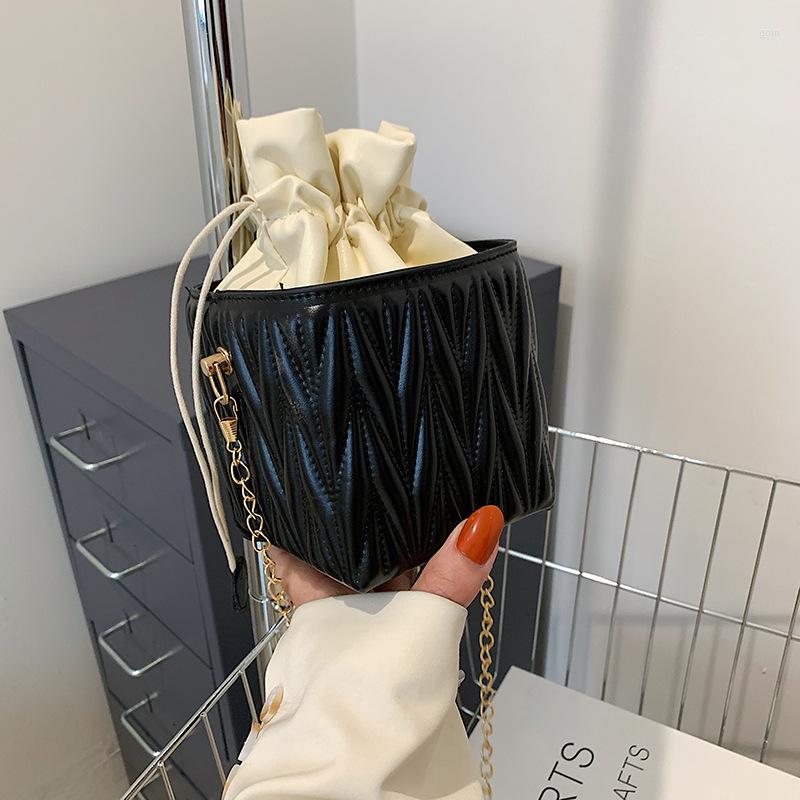 

Evening Bags Pleated Small Bag Women's Messenger Fashion Casual Shoulder Square Handbag, Black