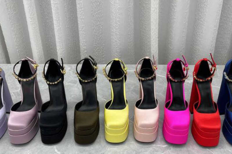 

Casual Shoes Hentian High Silk Diamond Chain Sandals 2022 New Double layer Water Platform Square Head Sandals Hollow Baotou Water Diamond Sandals, Black