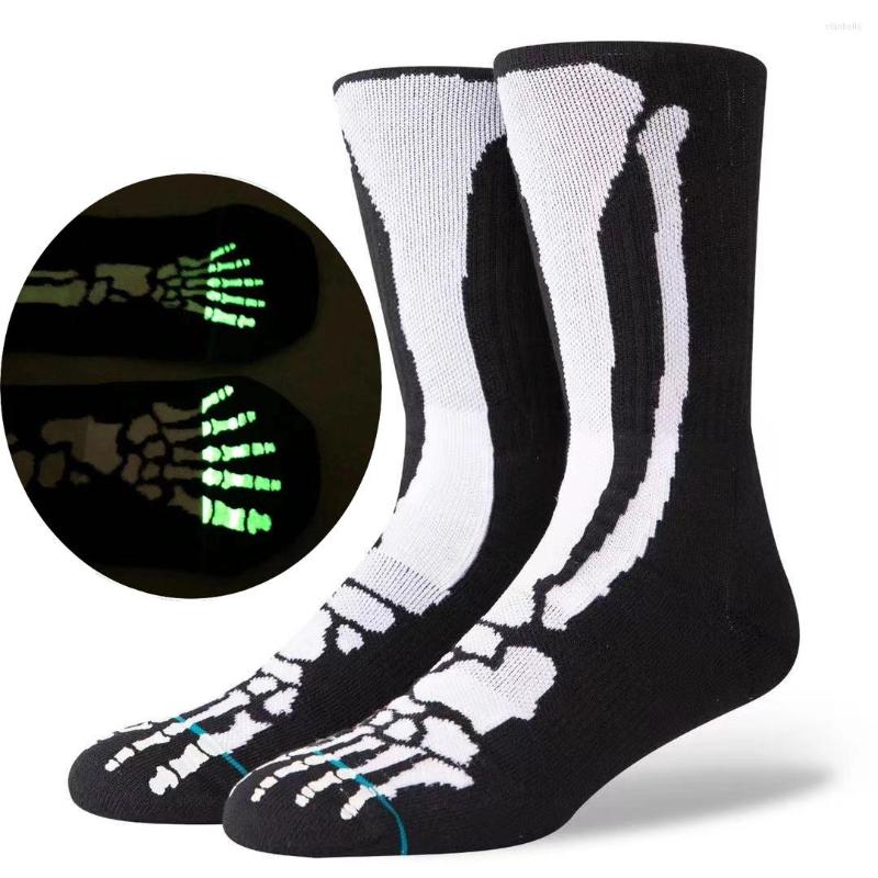 

Men's Socks Men Sports Skateboard Basketball Luminous Skull Novelty Long Stocking For Women, Stc112