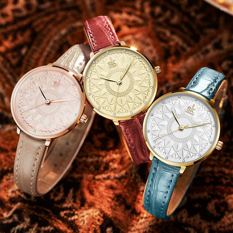 

Wristwatches Casual Women Romantic Starry Sky Wrist Watch Water Resistant, Red