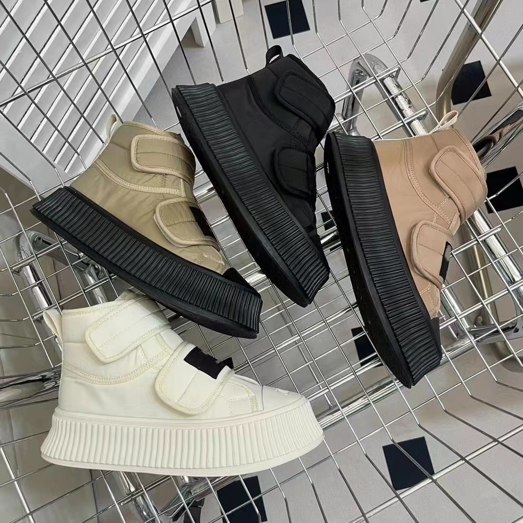 

Designer Luxury Down Cloth Casual Shoes 2022 New Autumn and Winter Wool Thick Sole Heightened Black and White Canvas Sneakers, Color 3