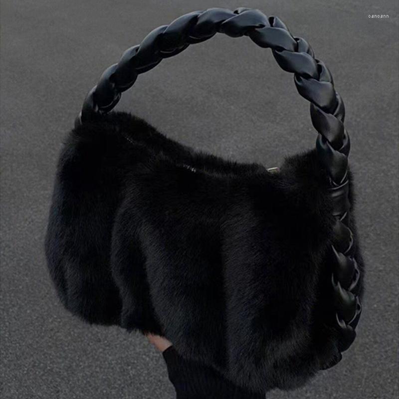 

Evening Bags 2022 Winter European And American Diamond Bag Women's Fashion Simple Texture Single Shoulder Messenger Chain, Black