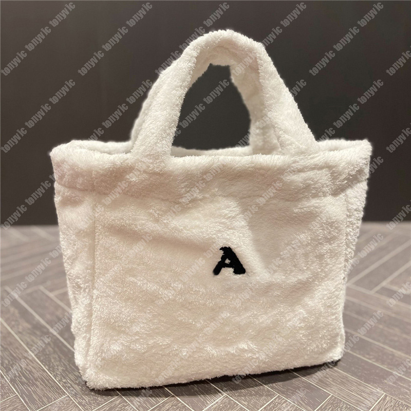 

Fuzzy Winter Designer Tote Bag Wool Fashion Handbag For Women Casual Solid Handbags Brand Fur Ladies Luxury Totes Bag, Black