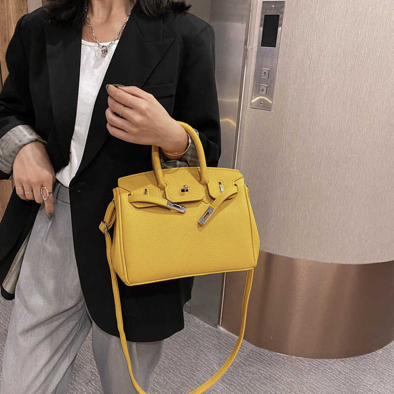 

Evening Luxury Herme Bags Fashion Handbags Birkins High capacity 2022 New Shoulder Hand soft leather lychee pattern women, 1854 black