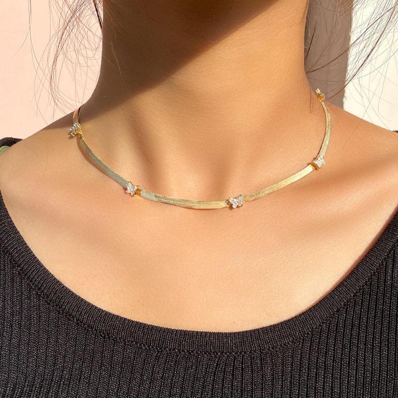 

Chains Classic Shiny Crystal Butterfly Metal Snake Chain Necklace For Women Gold Silver Color Choker Fashion Party Jewelry