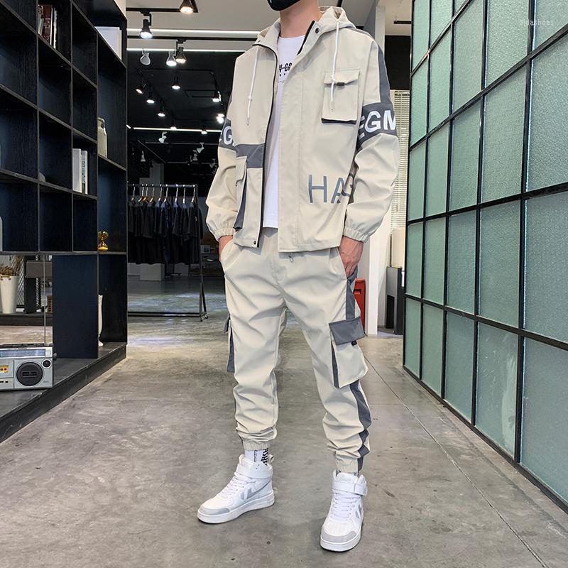 

Men's Tracksuits Workwear Jacket Set 2022 Fall/winter Men's Casual Hooded Simple Fashion Trend Locomotive Hip-hop Overalls Youth Sports, Beige