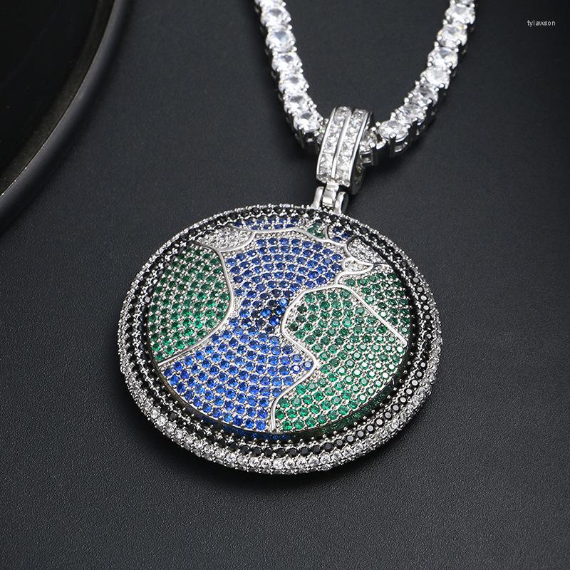 

Pendant Necklaces Hip Hop Micro Paved Cubic Zirconia Iced Out Bling Rich The Kid Spinner Round Pendants Necklace For Men Rapper Jewelry